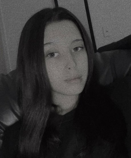 Naakte gelekte OnlyFans-foto van Asmr Heaven