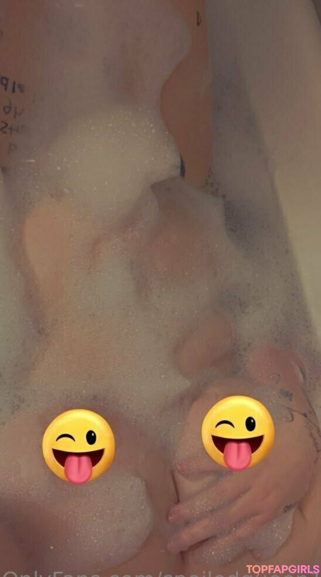 Naakte gelekte OnlyFans-foto van Spoiledqueen180 #34 Naakte gelekte OnlyFans-foto van Spoiledqueen180 #34