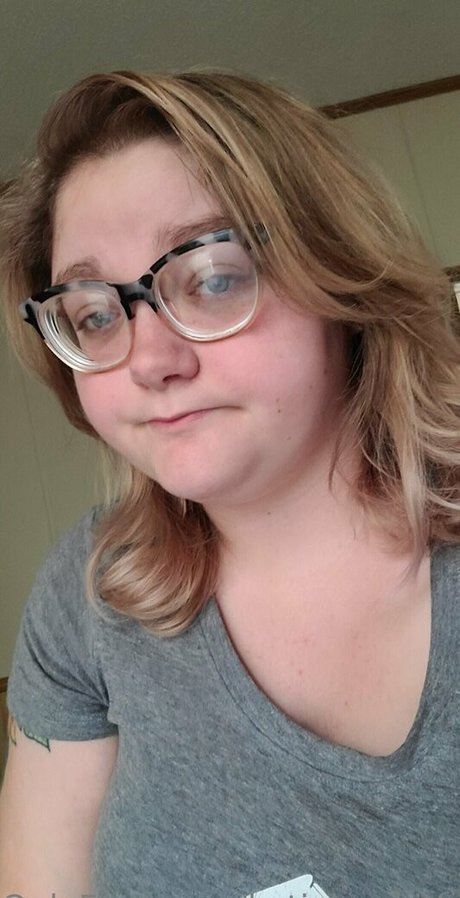 Katiebugkitty122