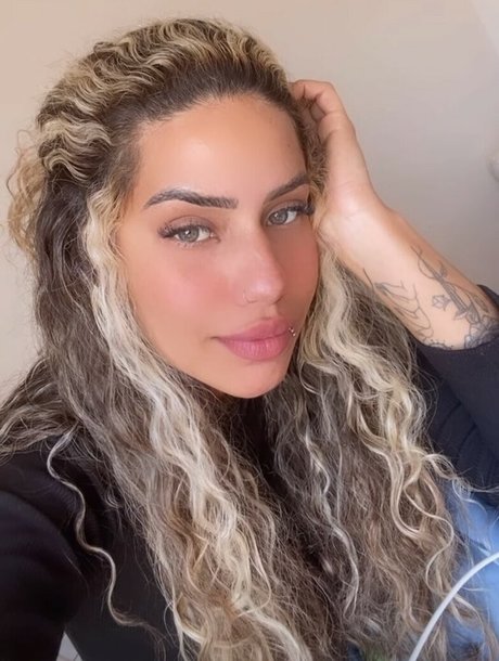 Muito Linda