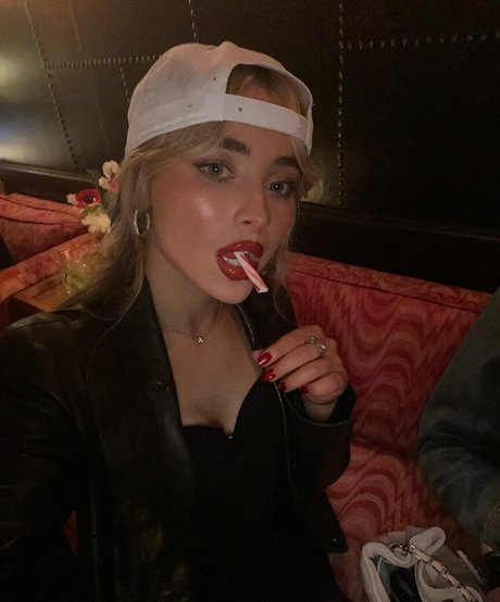 Sabrina Carpenter