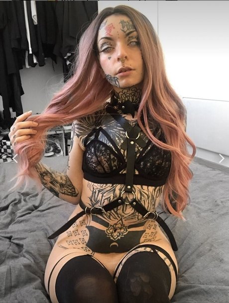 Naakte gelekte OnlyFans-foto van Haterskillah