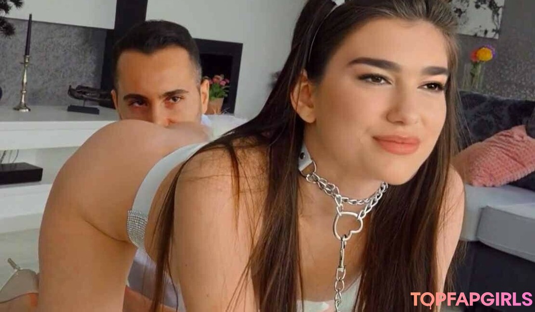 Naakte gelekte OnlyFans-foto van Dua Lipa #1371