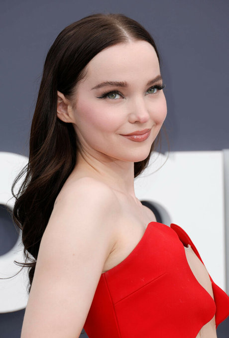 Dove Cameron