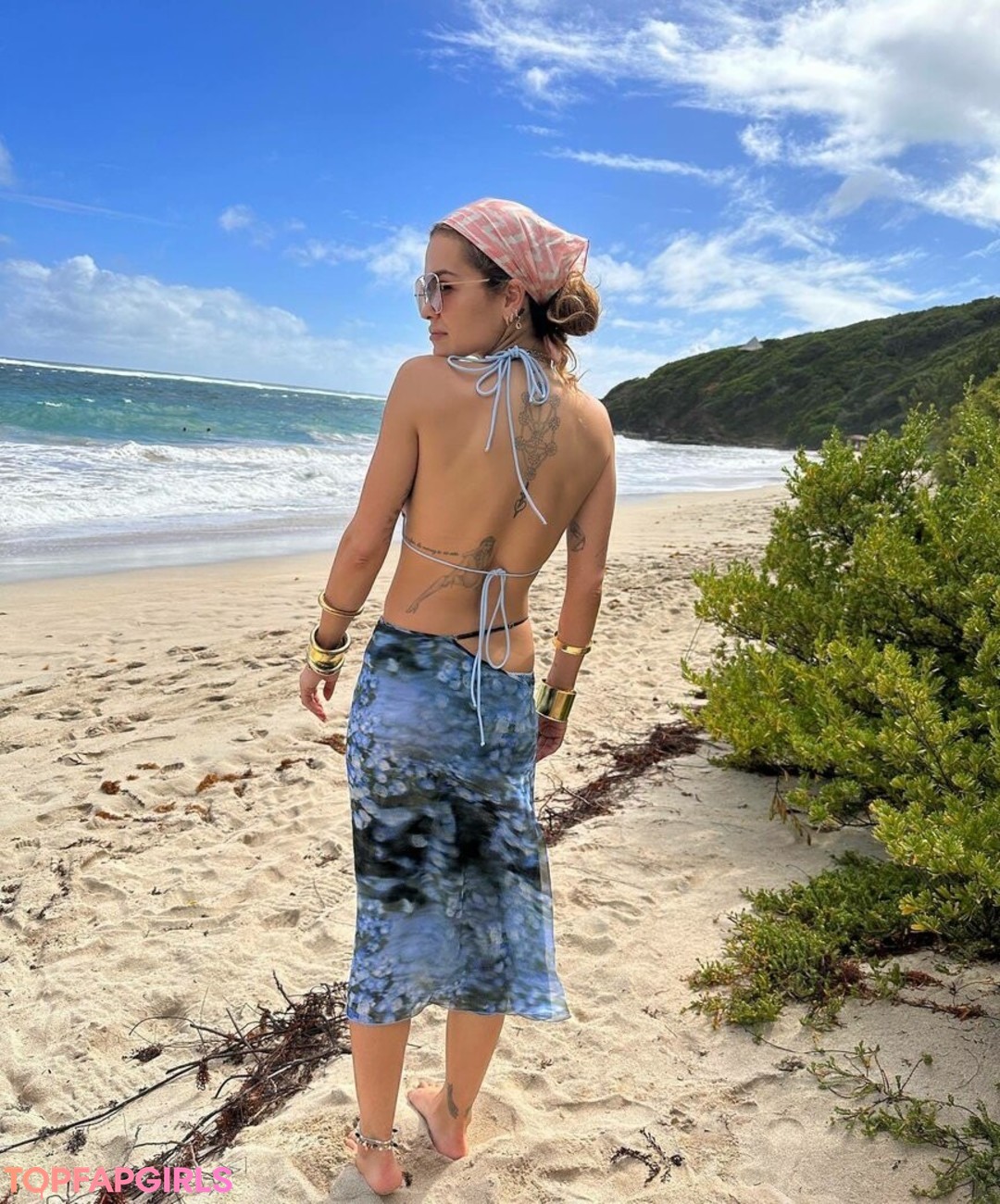 Naakte gelekte OnlyFans-foto van Rita Ora #1099