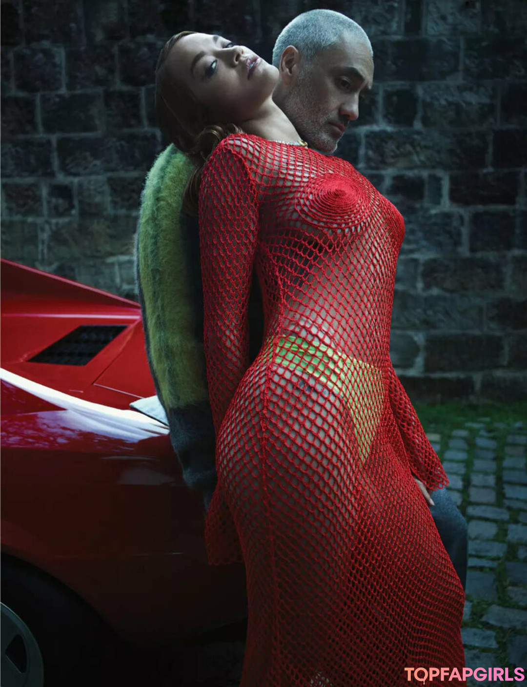 Naakte gelekte OnlyFans-foto van Rita Ora #1637