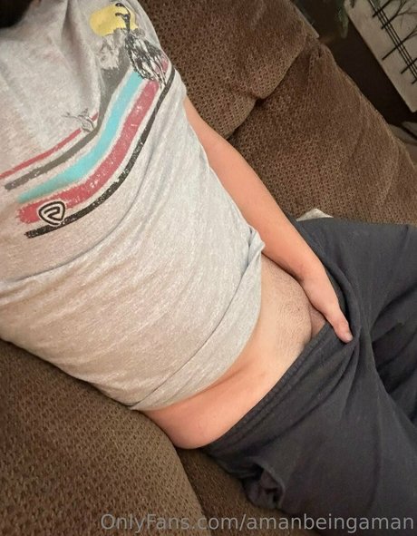Naakte gelekte OnlyFans-foto van Amanbeingaman