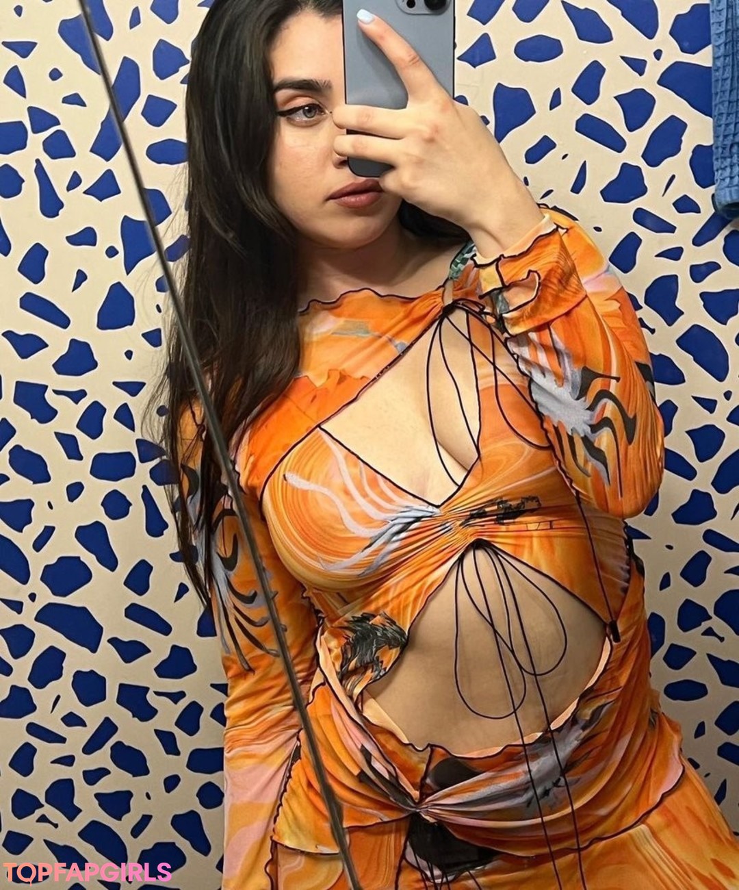 Naakte gelekte OnlyFans-foto van Lauren Jauregui #4 Naakte gelekte OnlyFans-foto van Lauren Jauregui #4