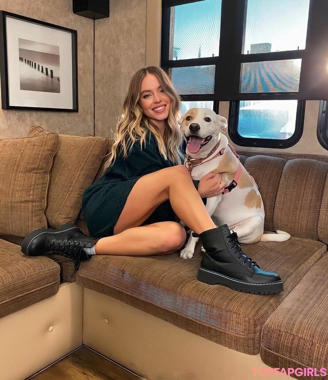 Naakte gelekte OnlyFans-foto van Sydney Sweeney #1196