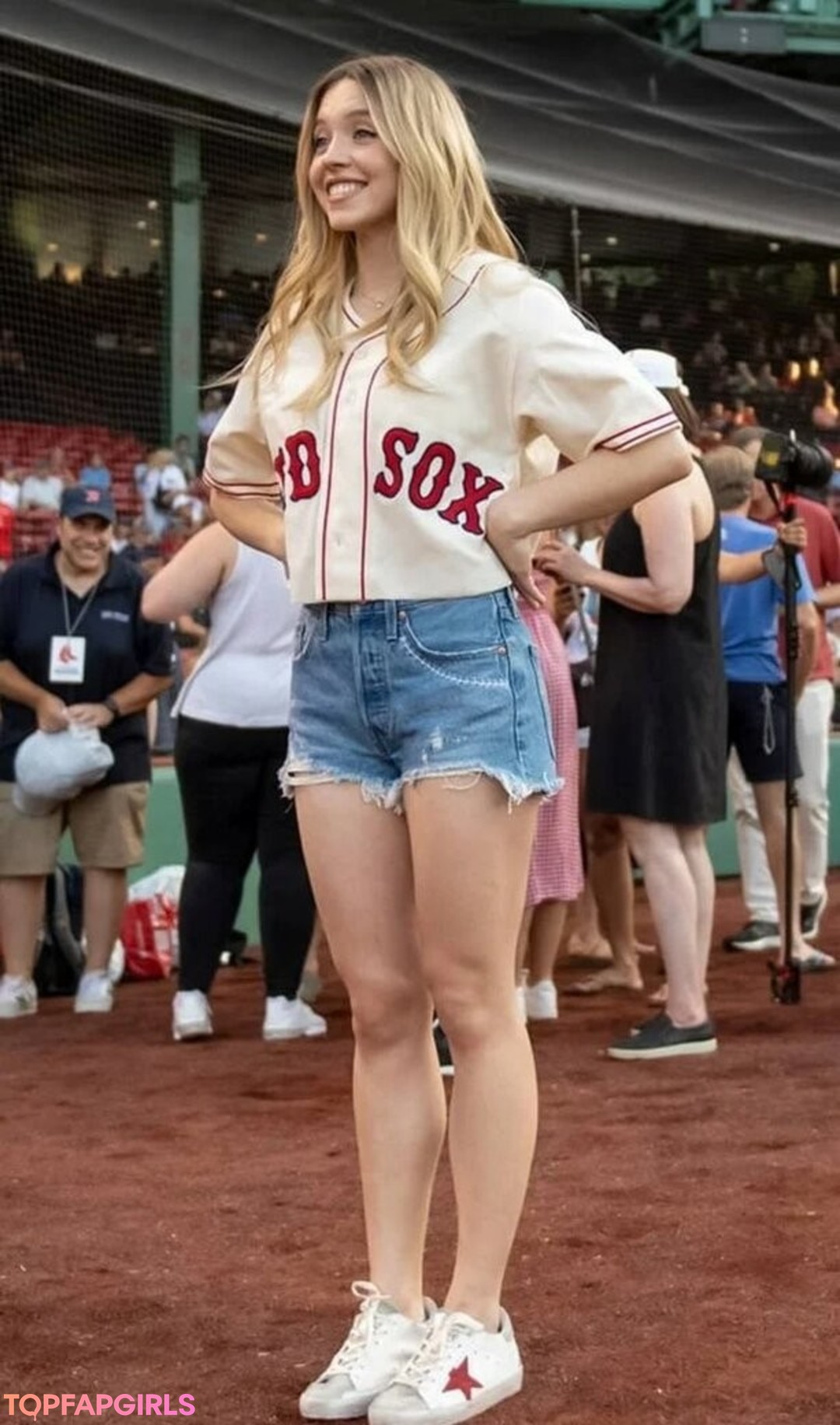 Naakte gelekte OnlyFans-foto van Sydney Sweeney #1971