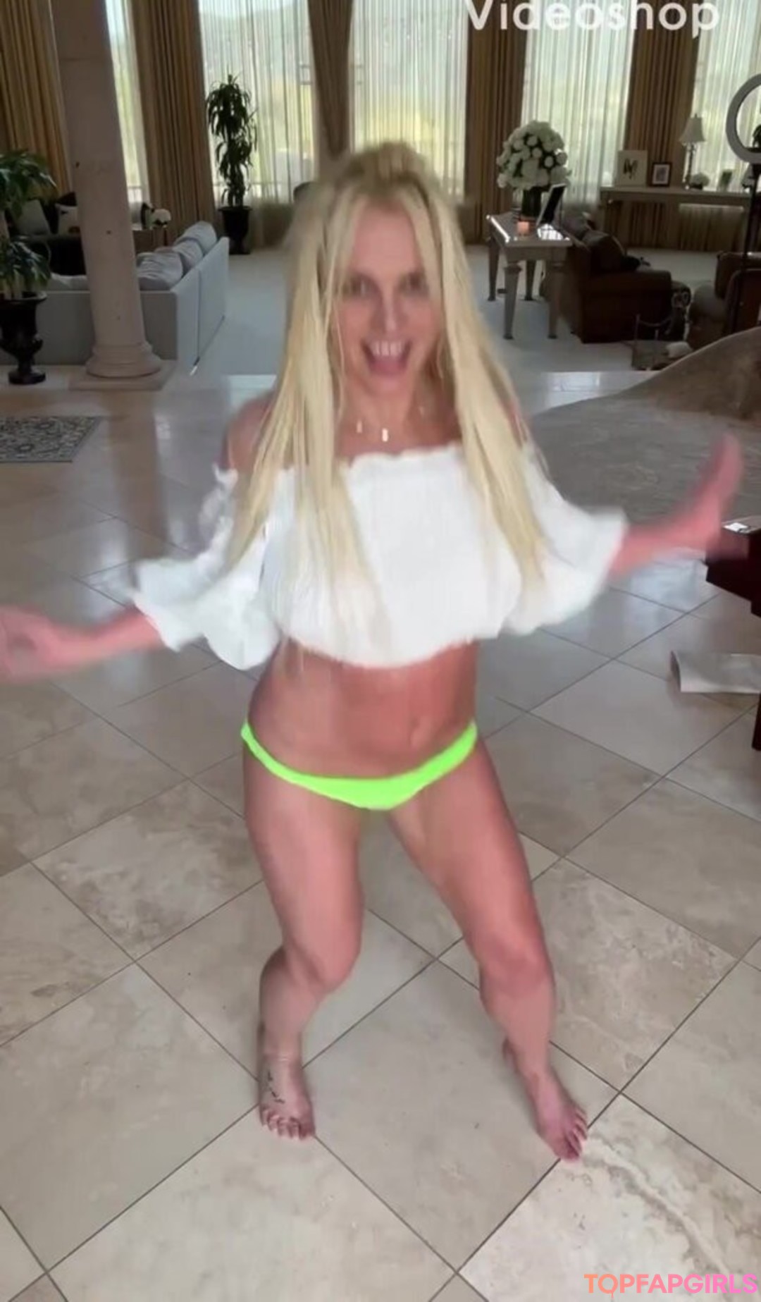 Naakte gelekte OnlyFans-foto van Britney Spears #1253