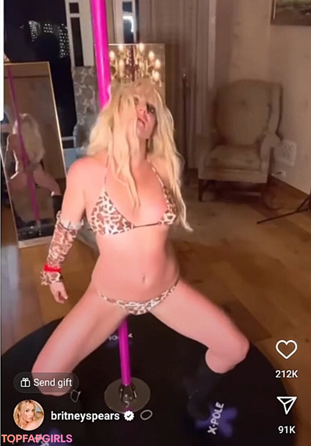 Naakte gelekte OnlyFans-foto van Britney Spears #1431