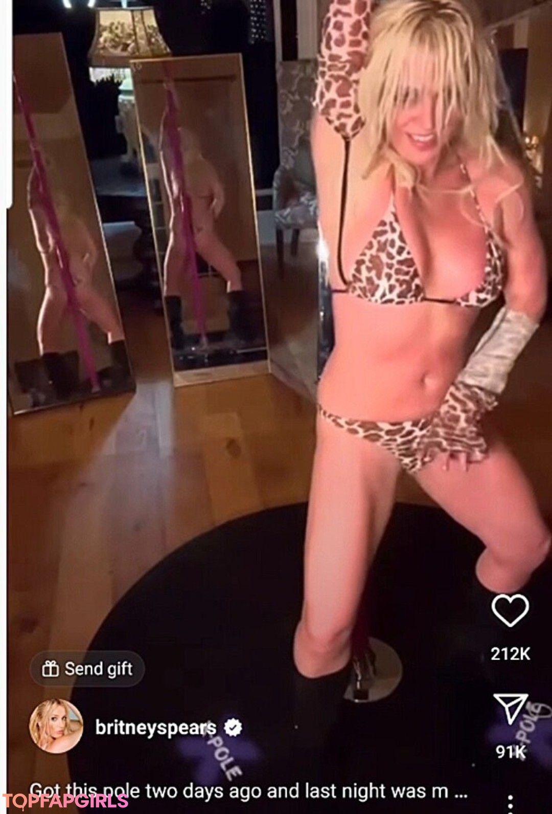 Naakte gelekte OnlyFans-foto van Britney Spears #1434