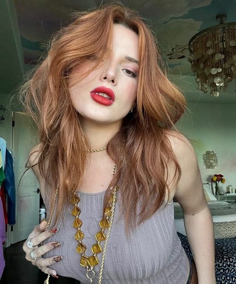 Bella Thorne