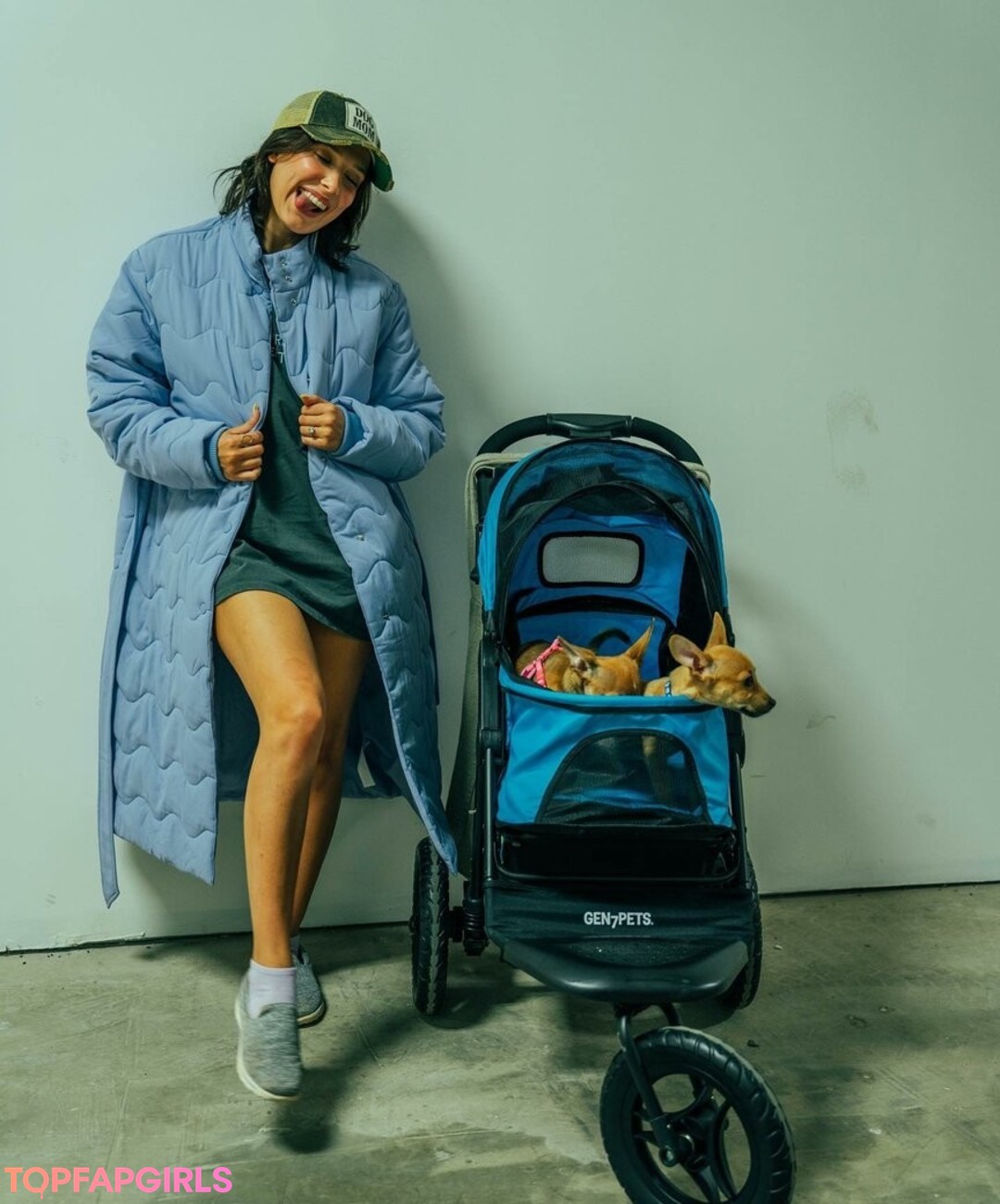 Naakte gelekte OnlyFans-foto van Millie Bobby Brown #1159