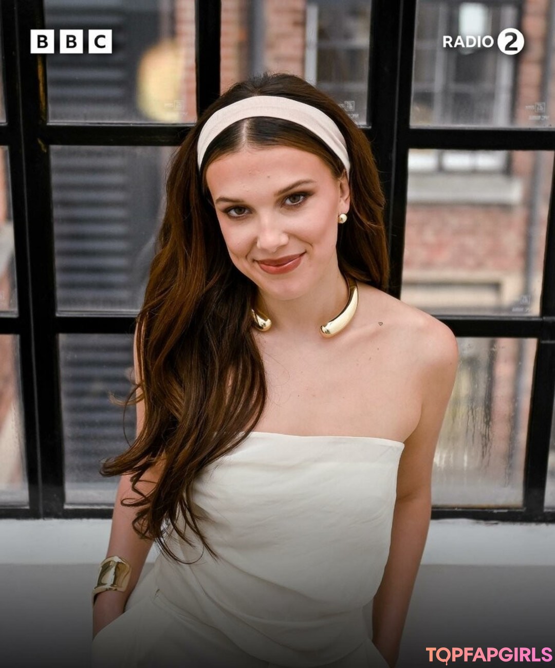 Naakte gelekte OnlyFans-foto van Millie Bobby Brown #1517
