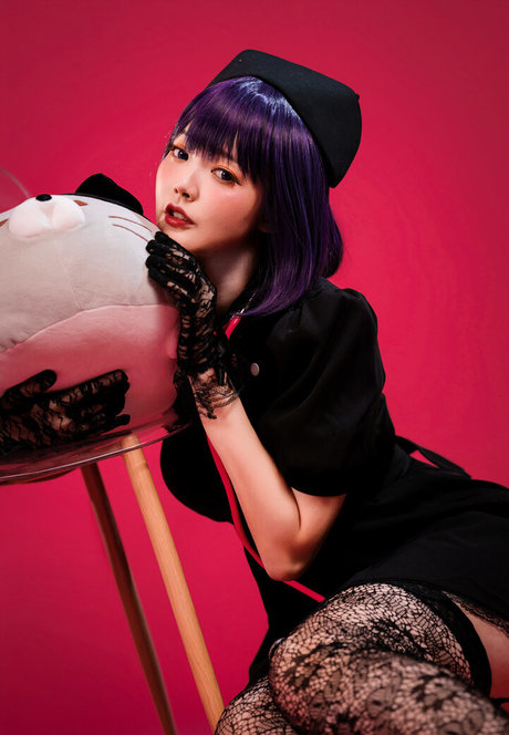 Ying Tze