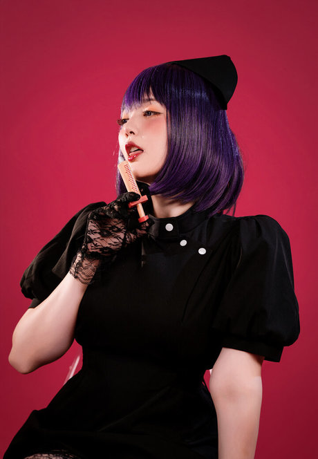 Ying Tze