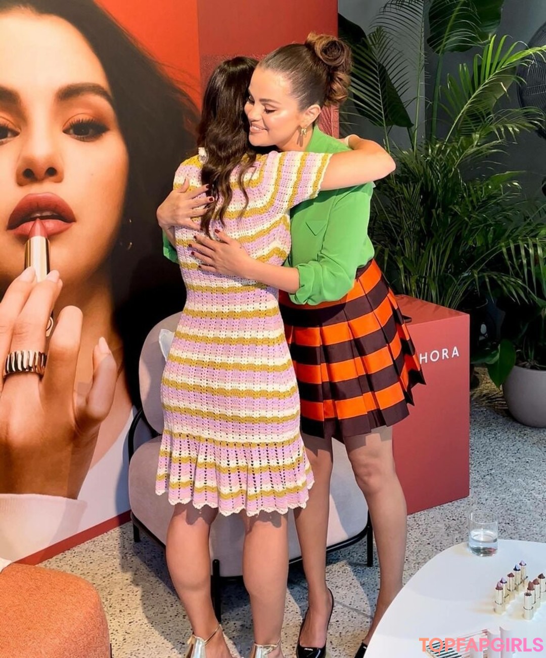 Naakte gelekte OnlyFans-foto van Selena Gomez #1031