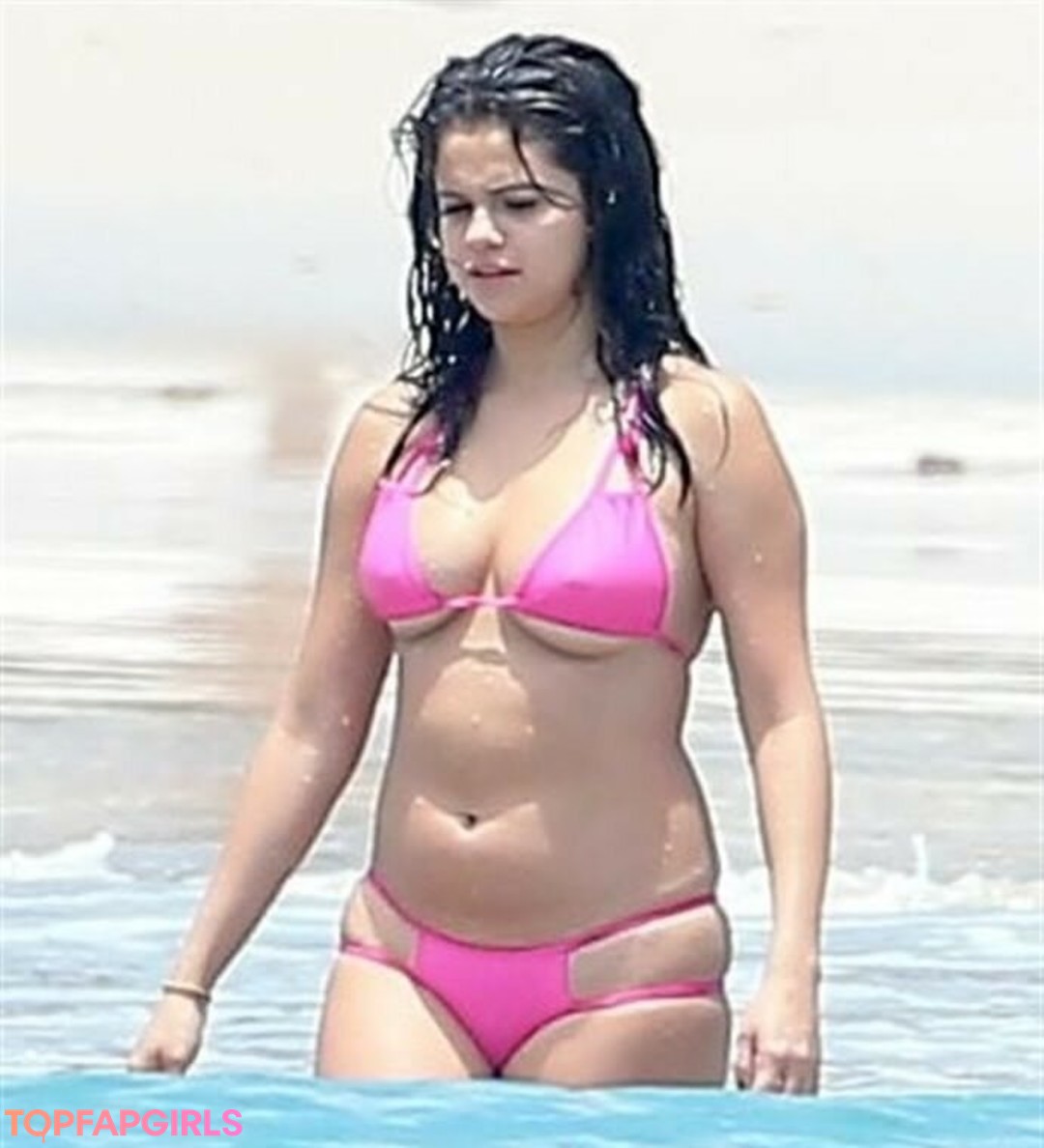 Naakte gelekte OnlyFans-foto van Selena Gomez #1539