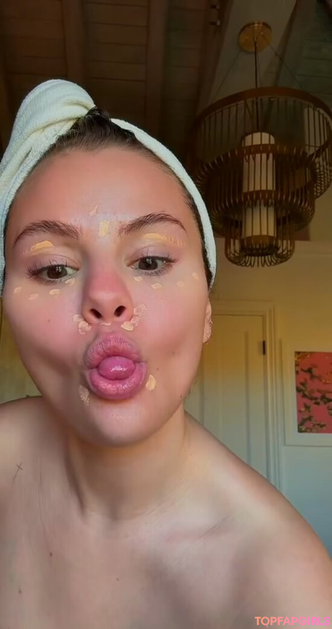 Naakte gelekte OnlyFans-foto van Selena Gomez #1615