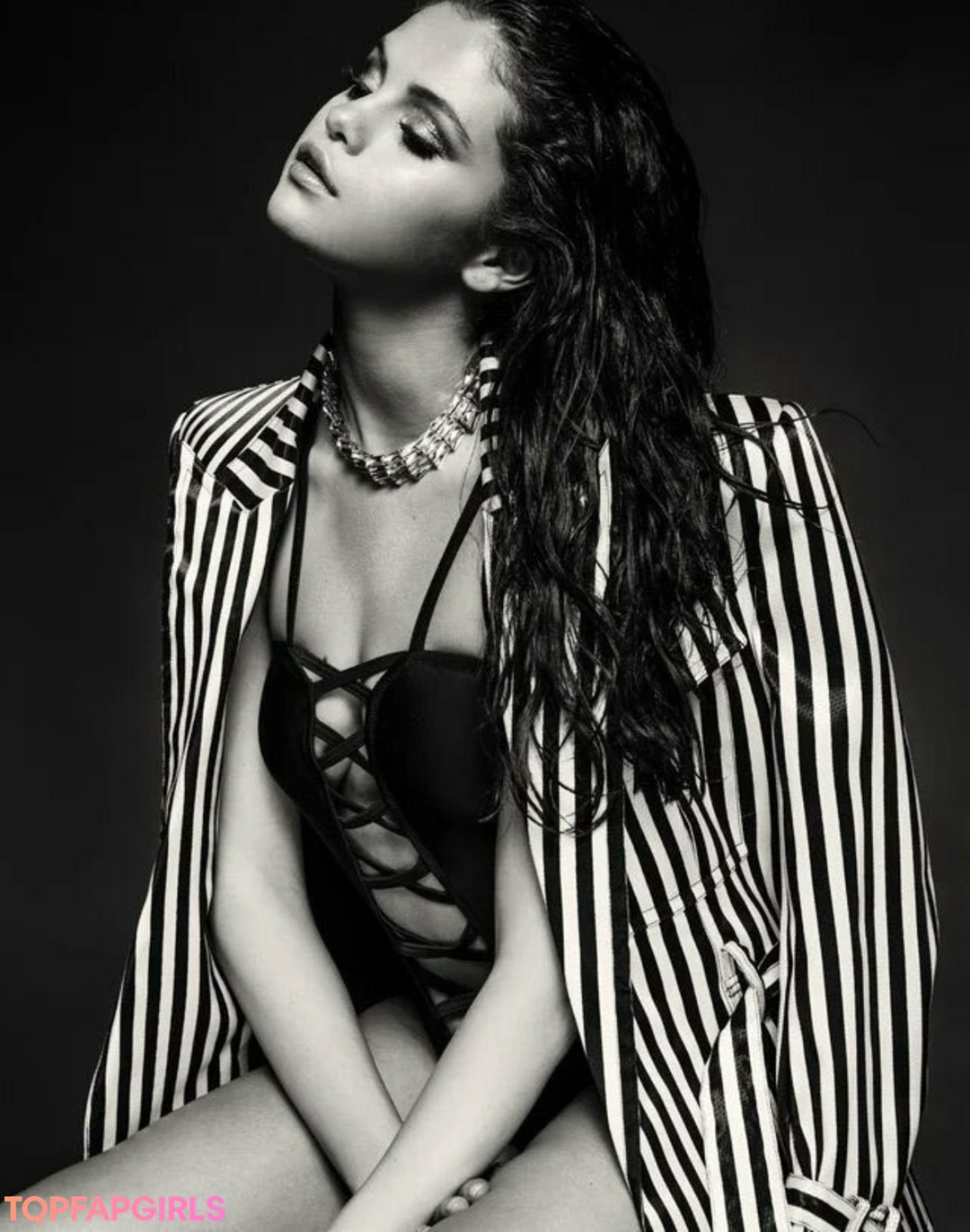 Naakte gelekte OnlyFans-foto van Selena Gomez #1767