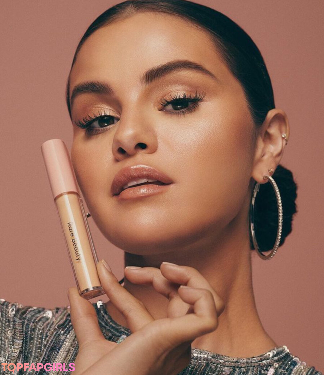 Naakte gelekte OnlyFans-foto van Selena Gomez #1808