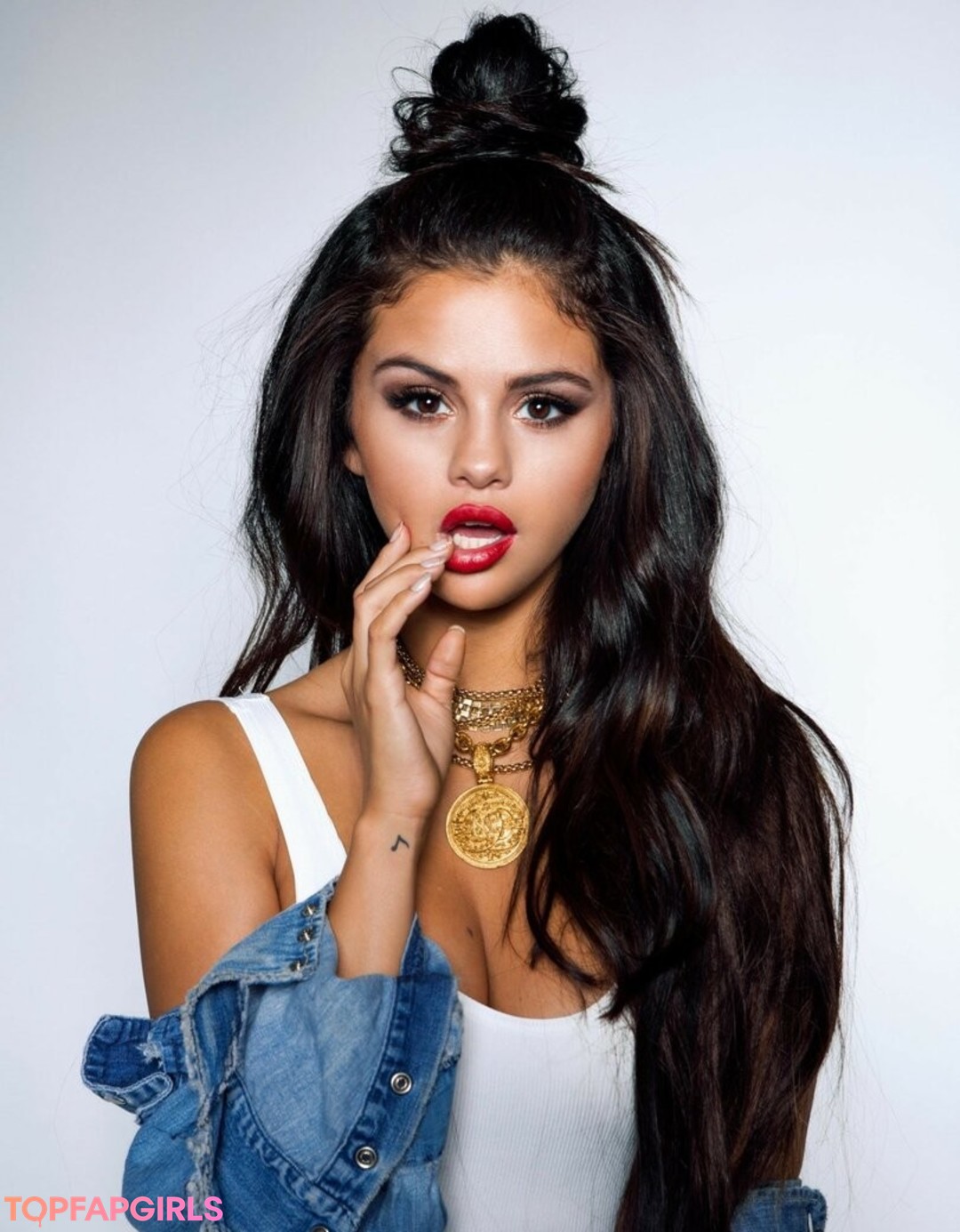 Naakte gelekte OnlyFans-foto van Selena Gomez #1823