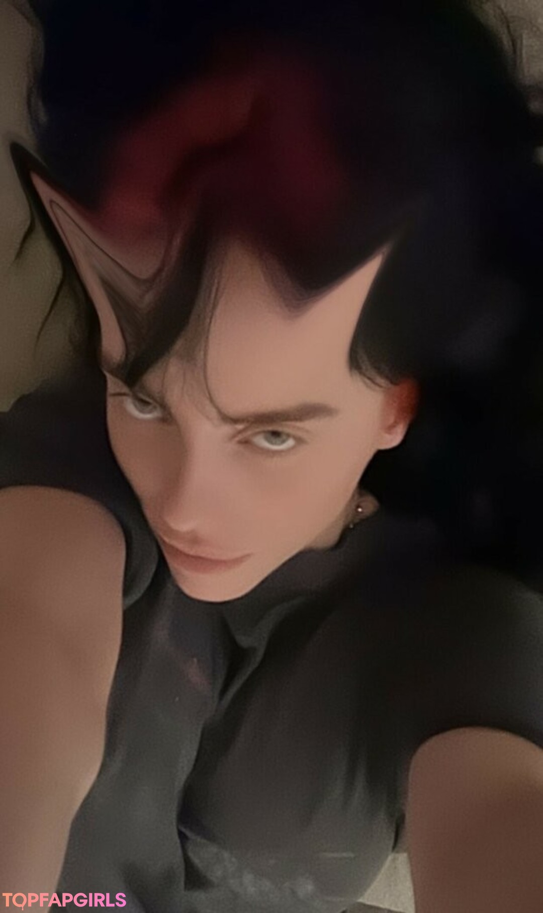 Naakte gelekte OnlyFans-foto van Billie Eilish #1436