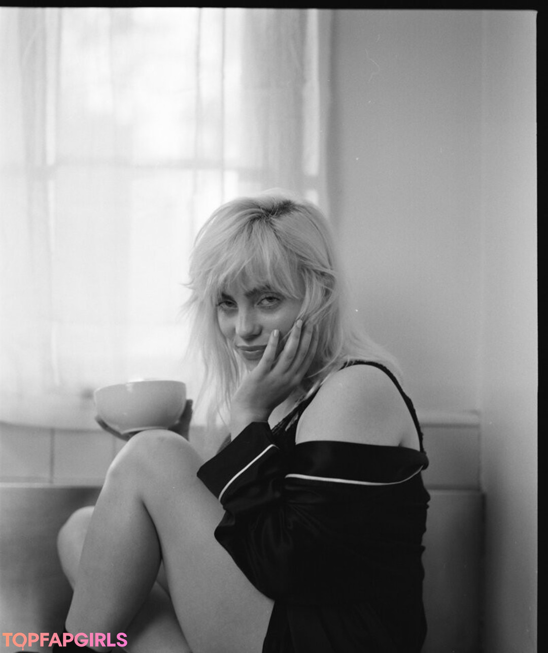 Naakte gelekte OnlyFans-foto van Billie Eilish #1534