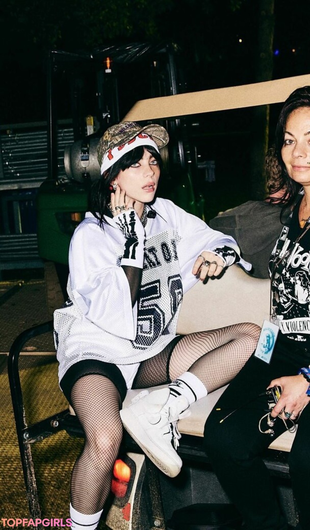 Naakte gelekte OnlyFans-foto van Billie Eilish #1650