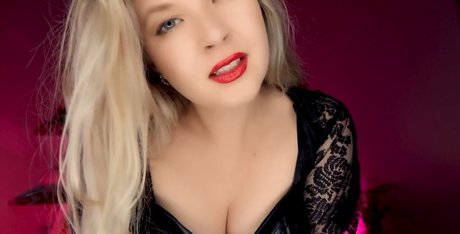 Valeriya ASMR