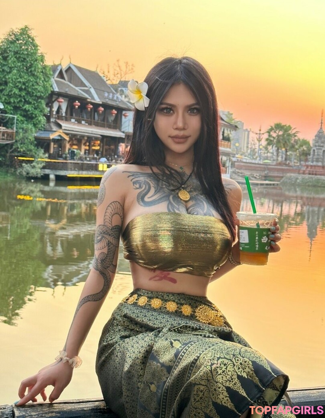 Naakte gelekte OnlyFans-foto van Deerwhite #1299