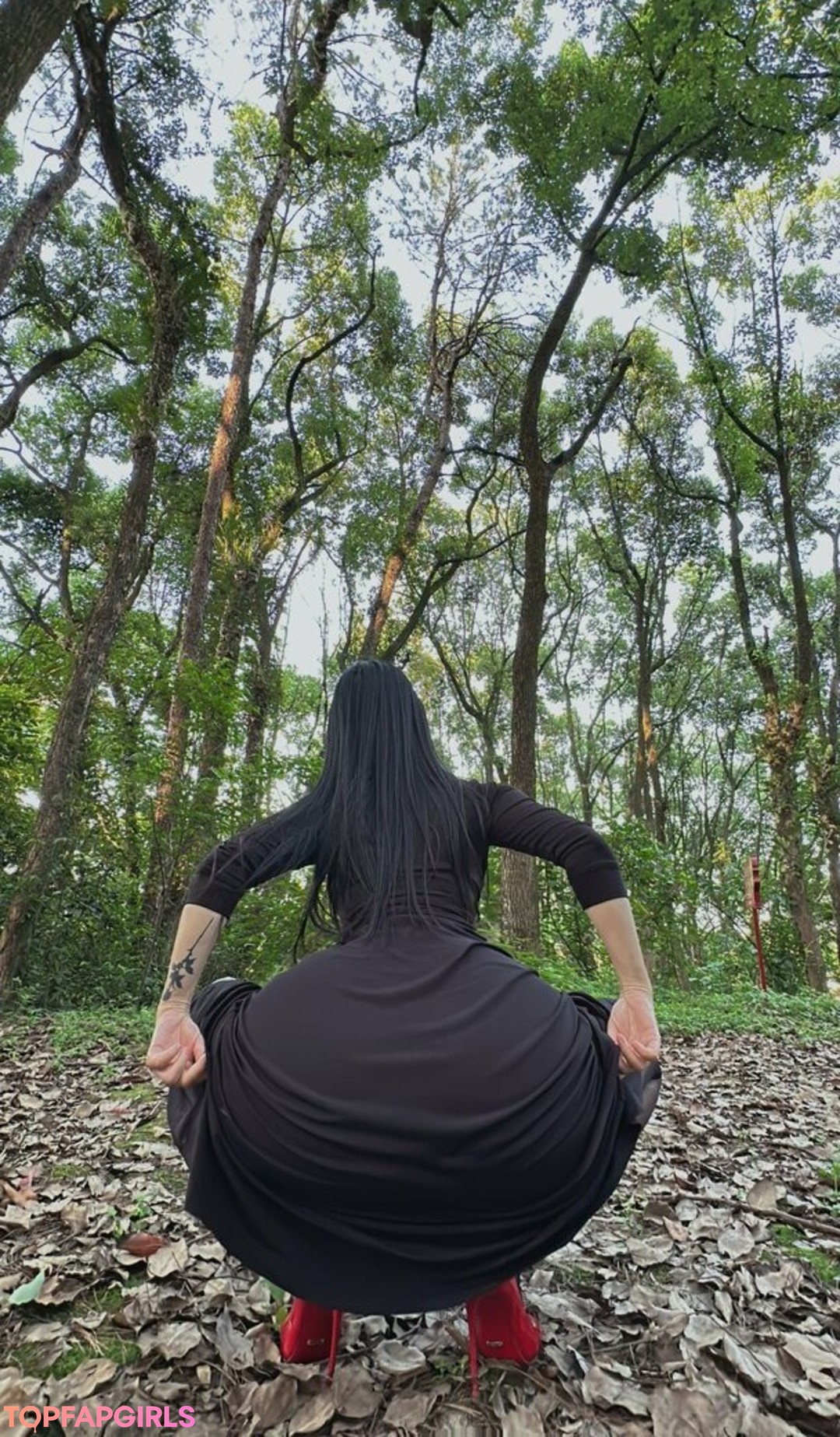 Naakte gelekte OnlyFans-foto van Qiaoniutt #1694