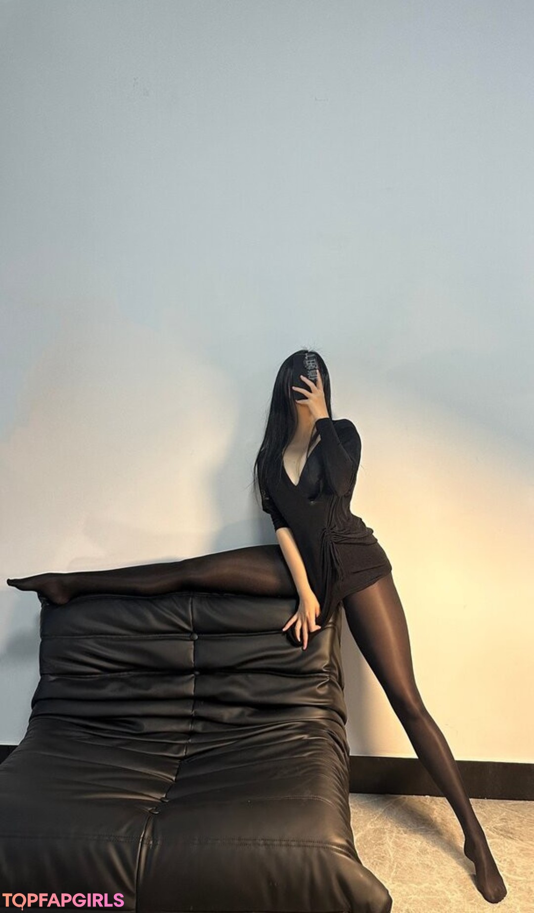 Naakte gelekte OnlyFans-foto van Qiaoniutt #1879