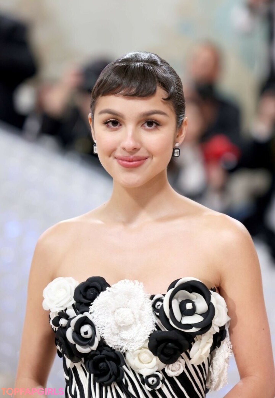 Naakte gelekte OnlyFans-foto van Olivia Rodrigo #1187