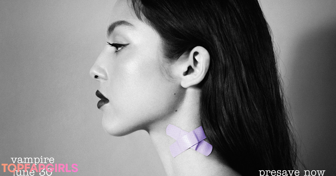 Naakte gelekte OnlyFans-foto van Olivia Rodrigo #1292