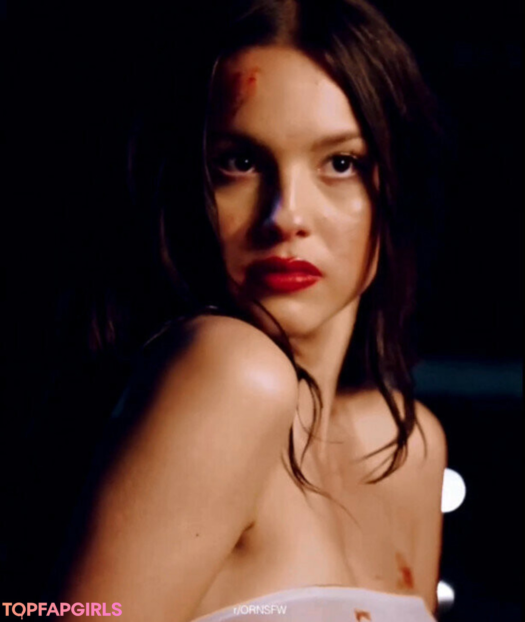 Naakte gelekte OnlyFans-foto van Olivia Rodrigo #1340