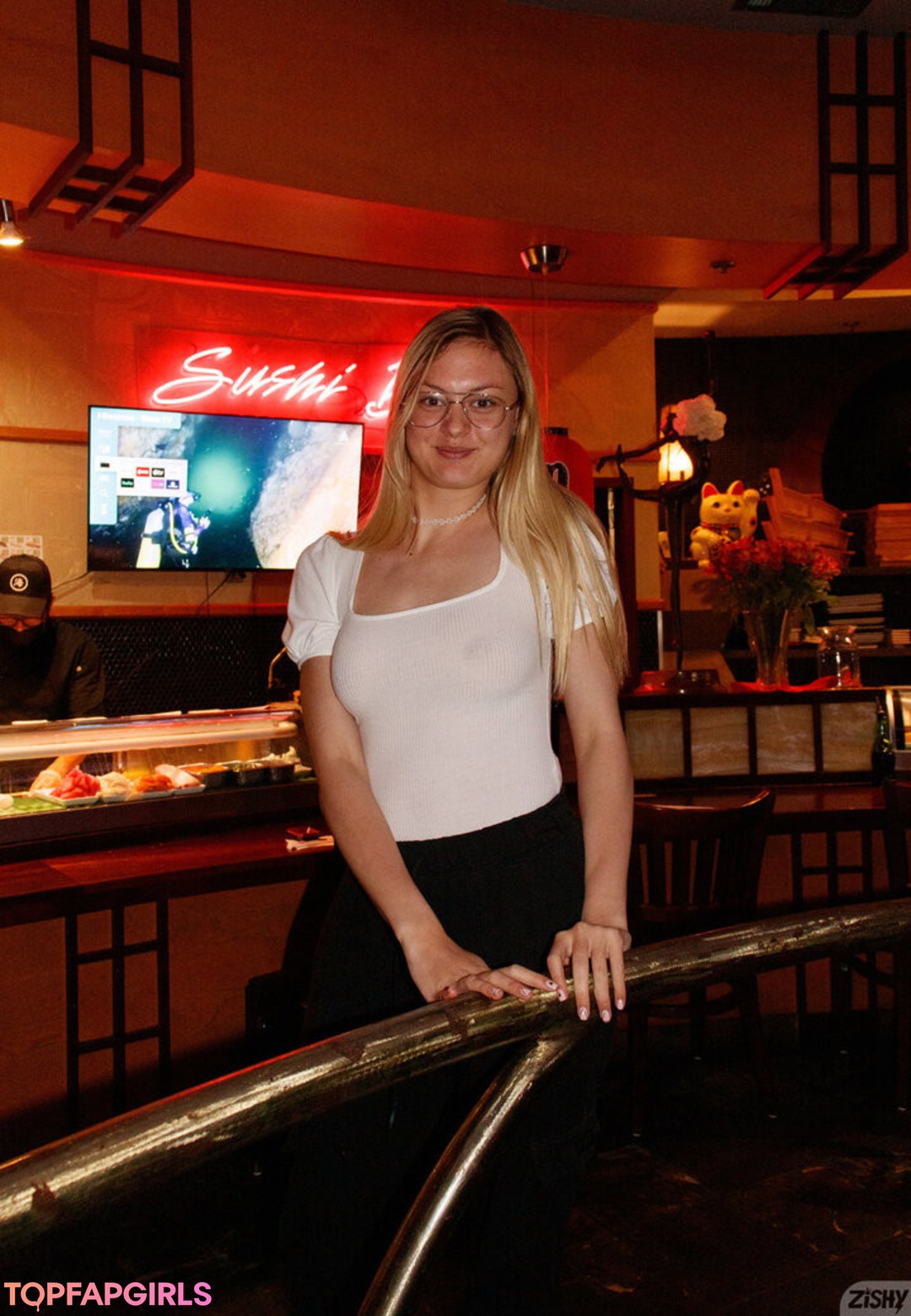 Naakte gelekte OnlyFans-foto van Zishy #1218