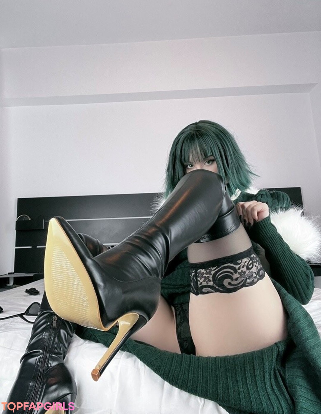 Naakte gelekte OnlyFans-foto van Anna Kofi #384 Naakte gelekte OnlyFans-foto van Anna Kofi #384