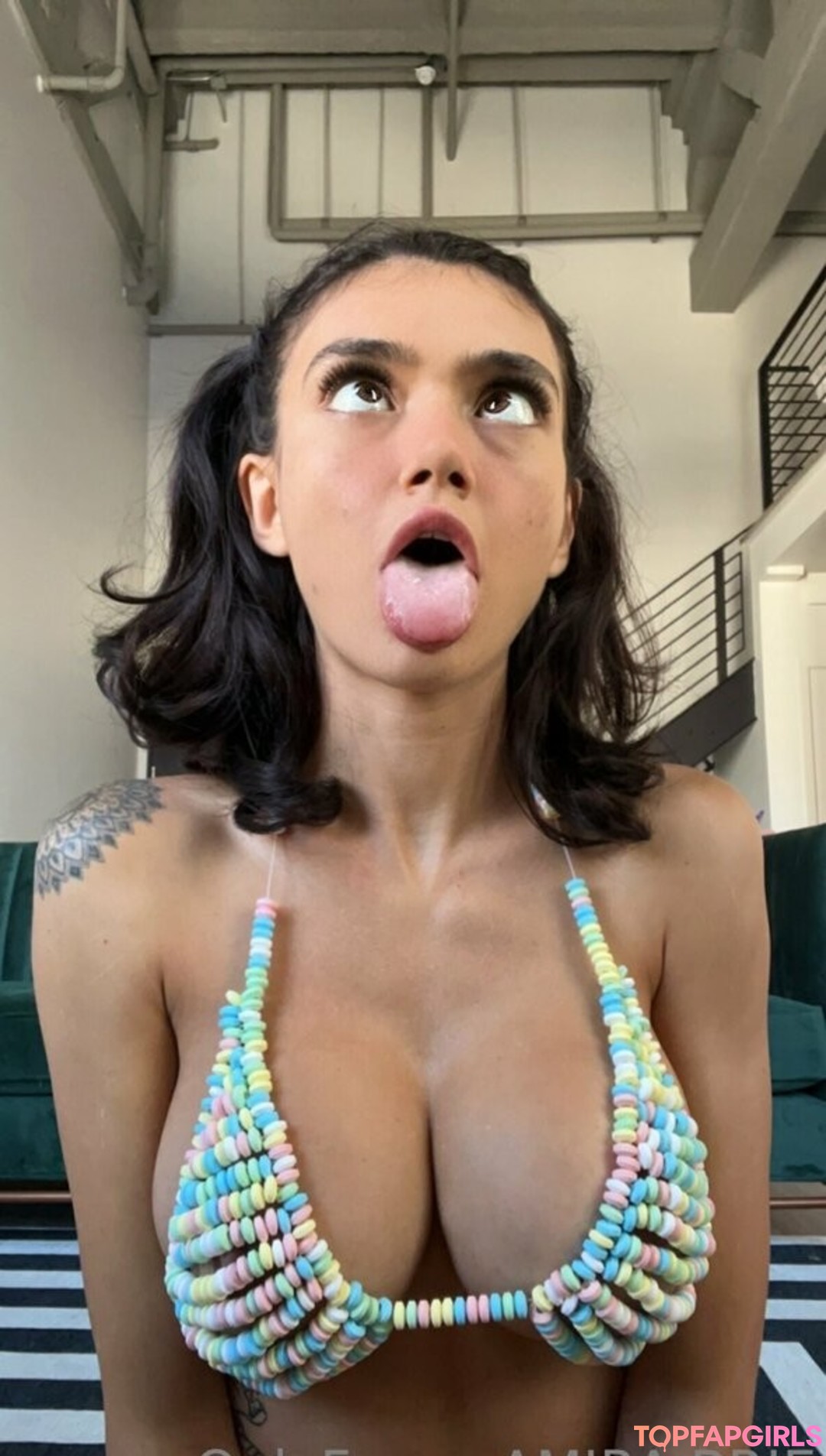Naakte gelekte OnlyFans-foto van Ahegao #380 Naakte gelekte OnlyFans-foto van Ahegao #380