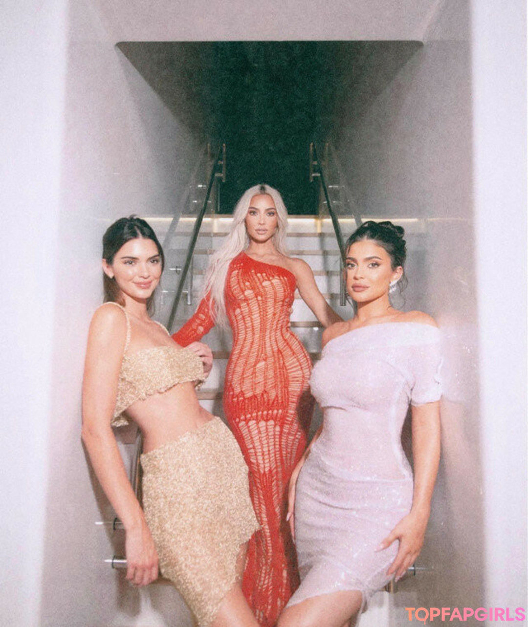 Naakte gelekte OnlyFans-foto van Kim Kardashian #1046