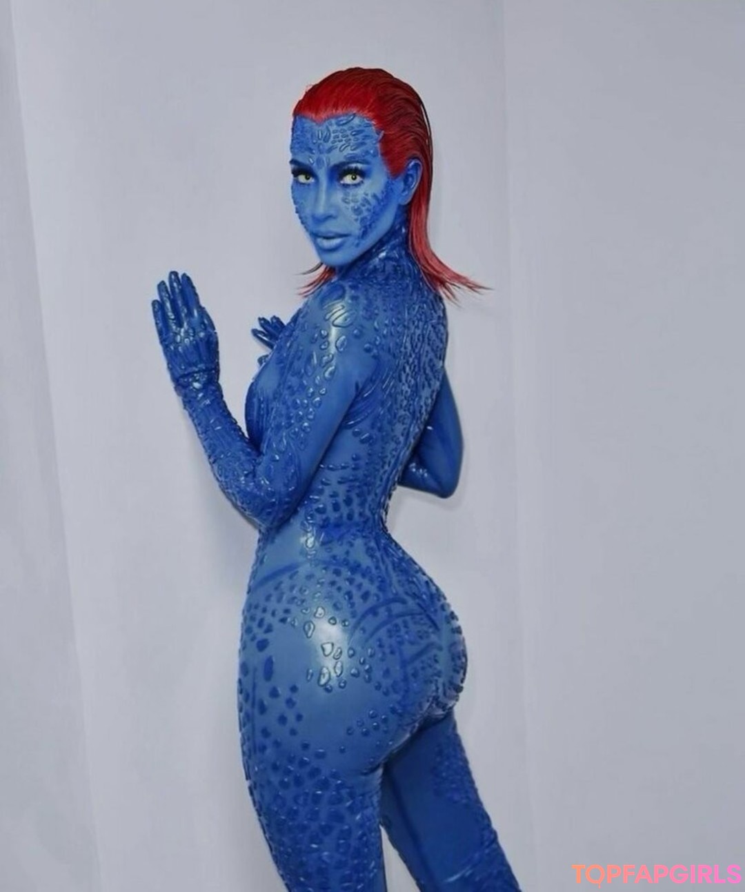 Naakte gelekte OnlyFans-foto van Kim Kardashian #1113