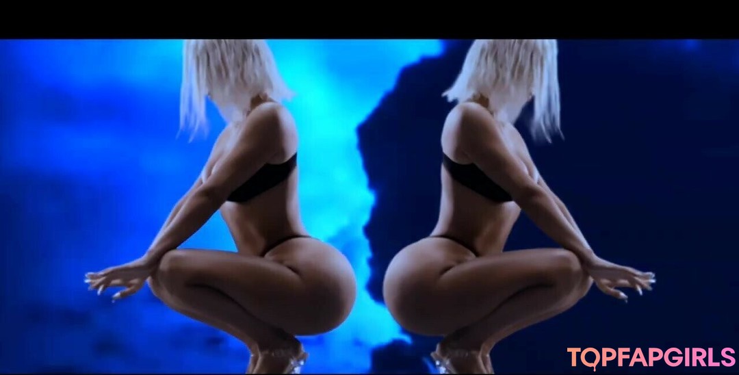 Naakte gelekte OnlyFans-foto van Kim Kardashian #1460