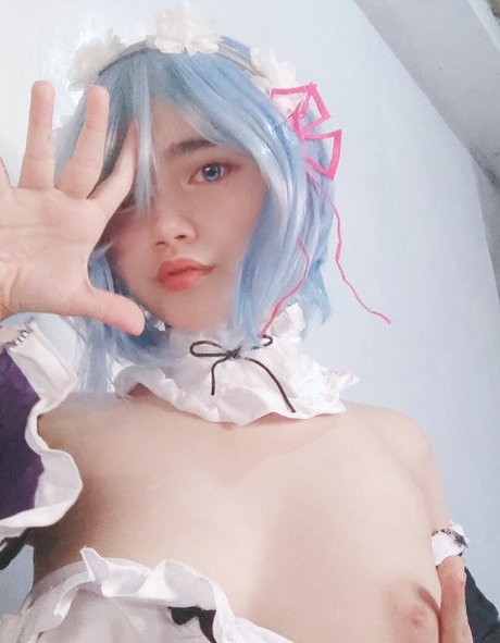 Naakte gelekte OnlyFans-foto van Sab Sangria