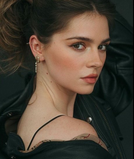 Naakte gelekte OnlyFans-foto van Jessy Hartel