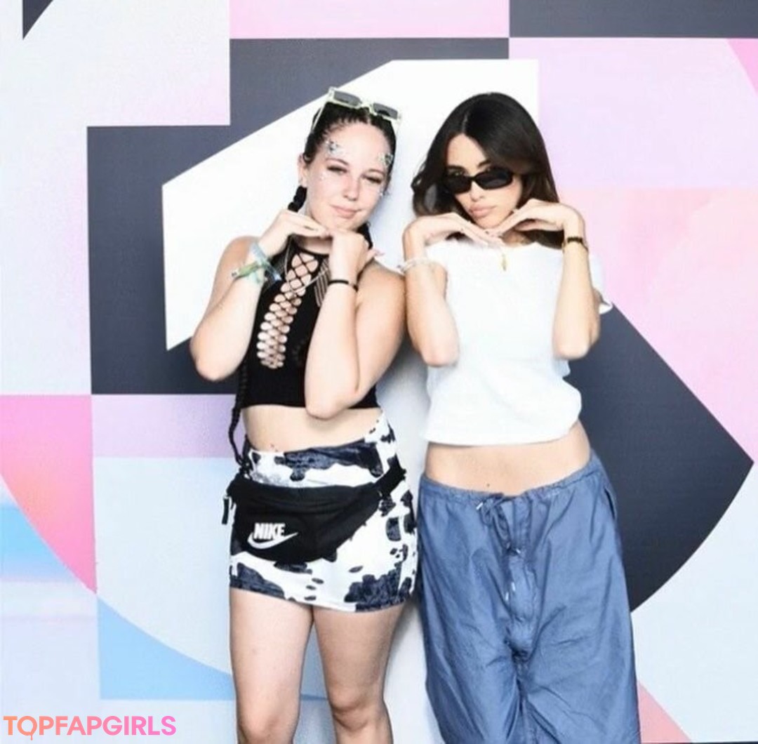 Naakte gelekte OnlyFans-foto van Madison Beer #1132