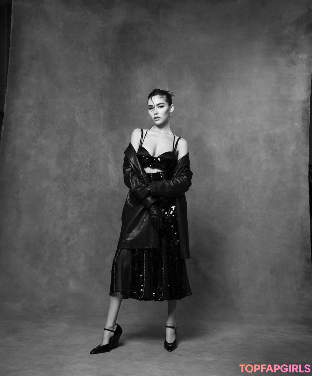 Naakte gelekte OnlyFans-foto van Madison Beer #1283