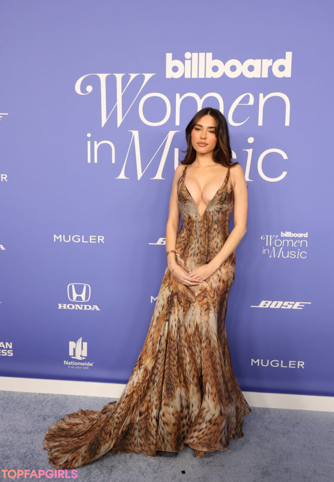 Naakte gelekte OnlyFans-foto van Madison Beer #1659