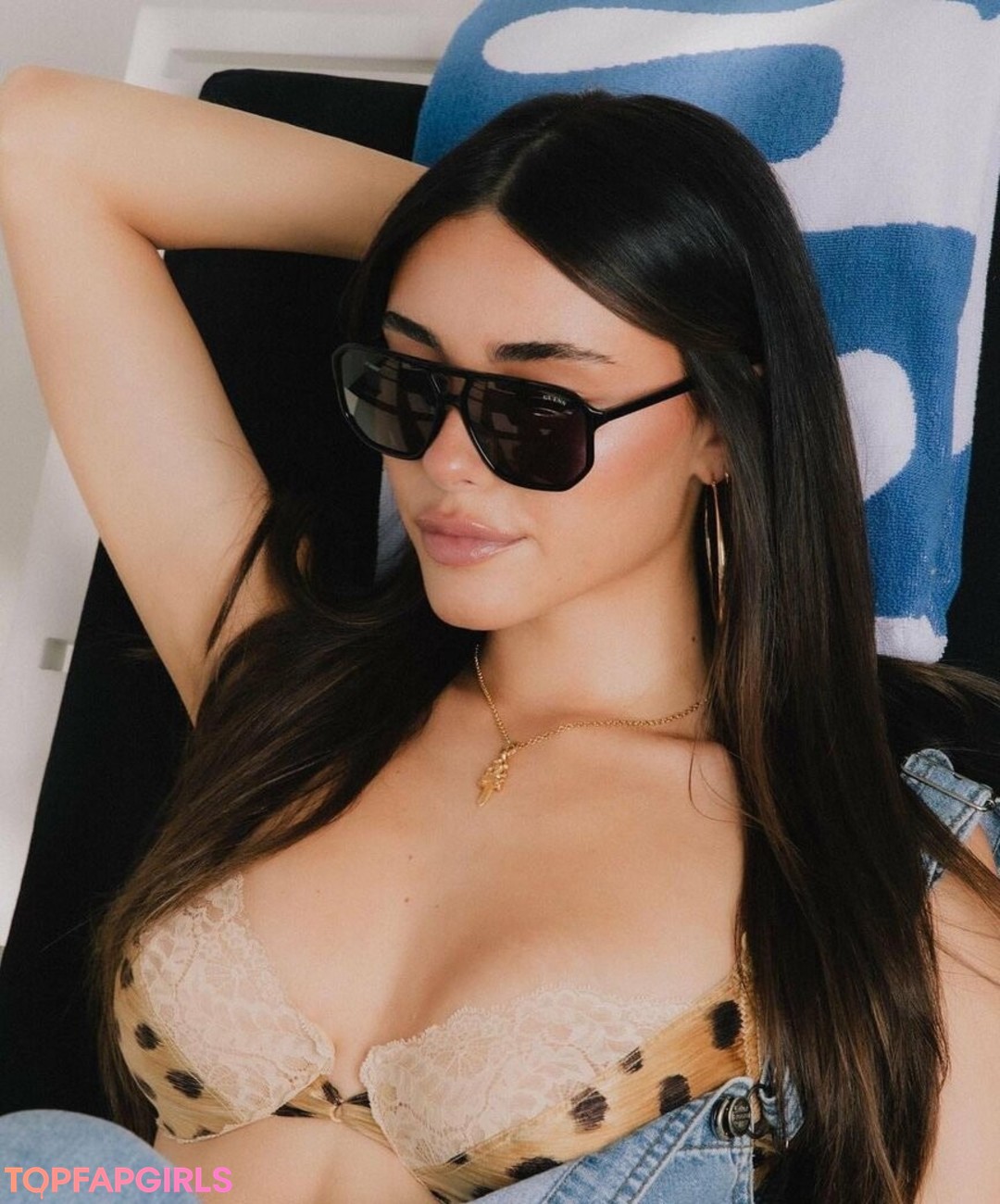 Naakte gelekte OnlyFans-foto van Madison Beer #1809